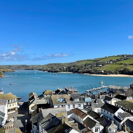 Salcombe - 2 Bedroom Flat, Fantastic Harbour Views ภายนอก รูปภาพ